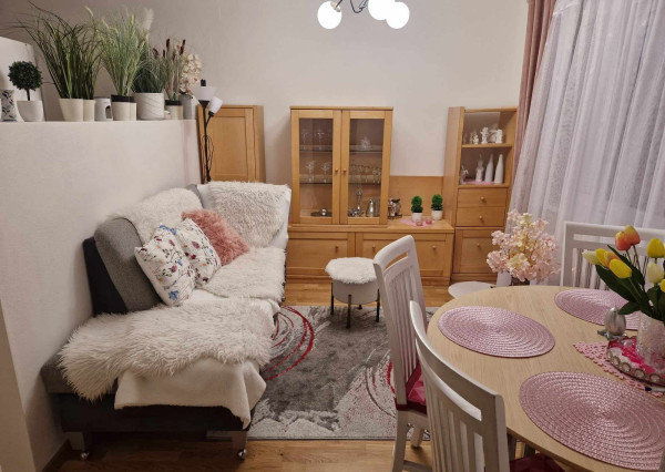 BV REAL na predaj prerobený 2 izbový byt Handlová FM2142