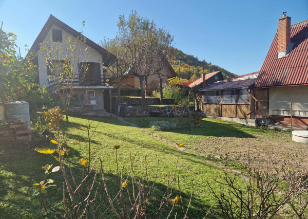 BV REAL predaj murovaná chata so záhradou Prievidza FM2356