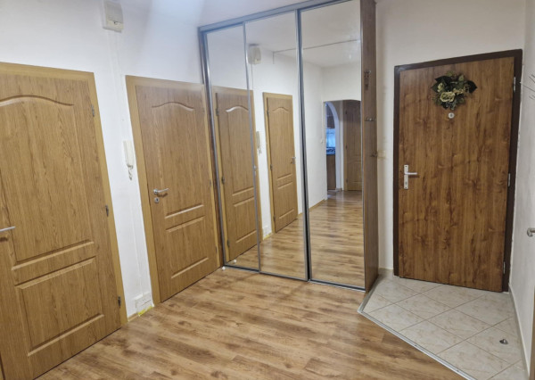 BV REAL Na predaj 4 izbový byt Handlová FM2176