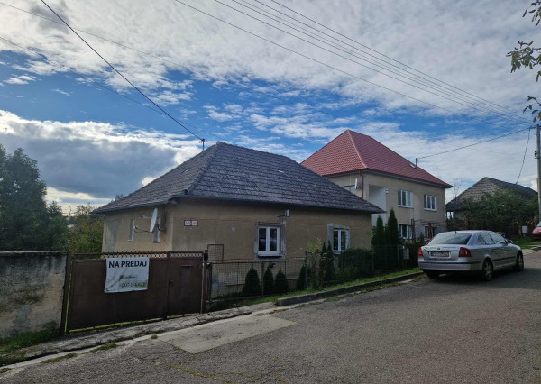 BV REAL Na predaj rodinný dom Prašice okres Topoľčany FM1959