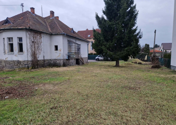 BV REAL Na predaj rod. dom, pozemok 1405 m2 Prievidza FM2406