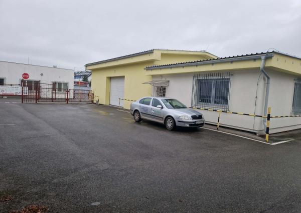 BV REAL Na prenájom prevádzková budova Prievidza FM2412