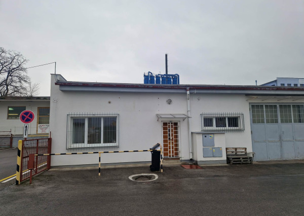 BV REAL Na prenájom prevádzková budova Prievidza FM2413