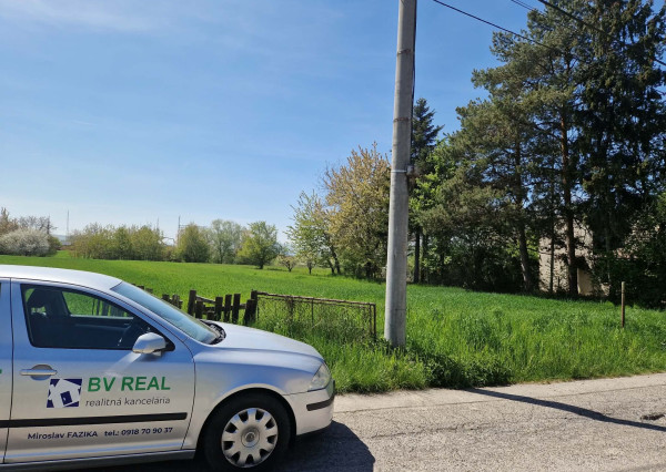 BV REAL Na predaj pozemok na rodinný dom Bystričany FM2439