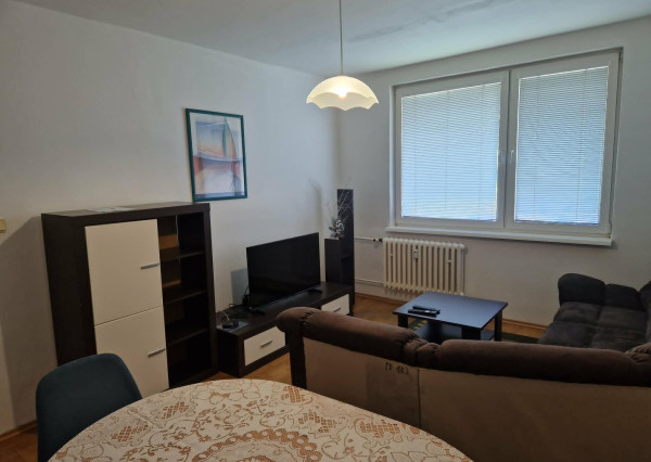 BV REAL Na prenájom zariadený 2 izbový byt Prievidza FM2472
