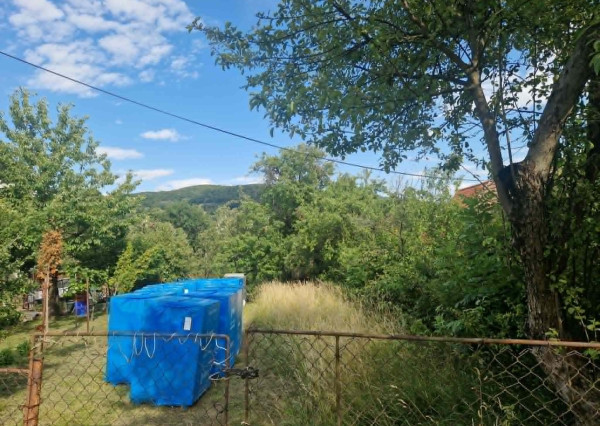 BV REAL Na predaj 2 pozemky obec Šútovce FM2492