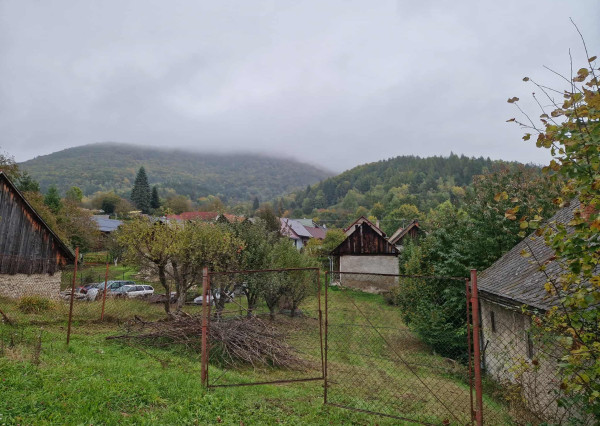 BV REAL Na predaj pozemok + hospodárska budova Temeš FM2461