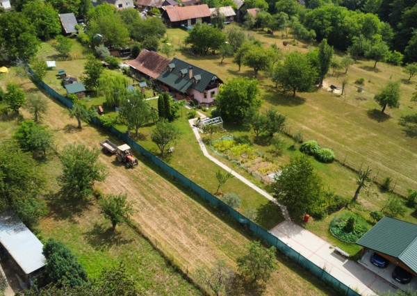 BV REAL Na predaj rodinný dom Handlová časť Morovno FM2521